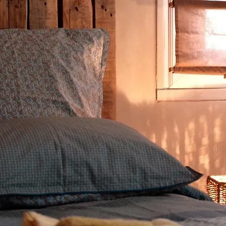 Maison L'anyou Bed & Breakfast